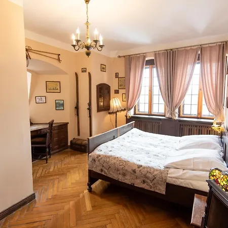 Aparthotel Zamek Czocha Leśna