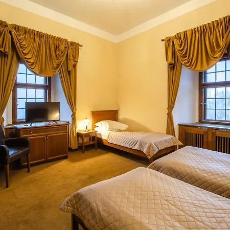 Zamek Czocha 3*