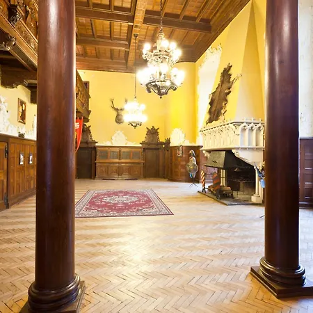 Apartmanhotel Zamek Czocha Leśna