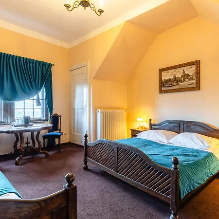 Aparthotel Zamek Czocha 3*