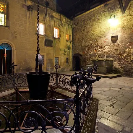 Zamek Czocha Apartmanhotel 3*