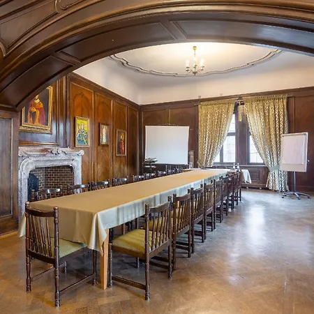 Zamek Czocha Aparthotel 3*