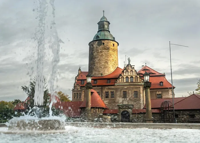 Apartmanhotel Zamek Czocha Leśna