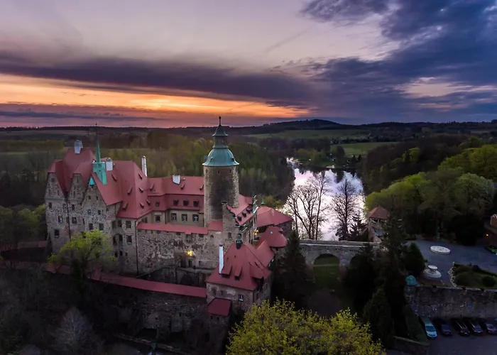 Zamek Czocha Apartmanhotel Leśna
