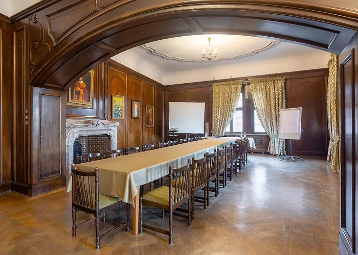 Zamek Czocha Apartmanhotel 3*